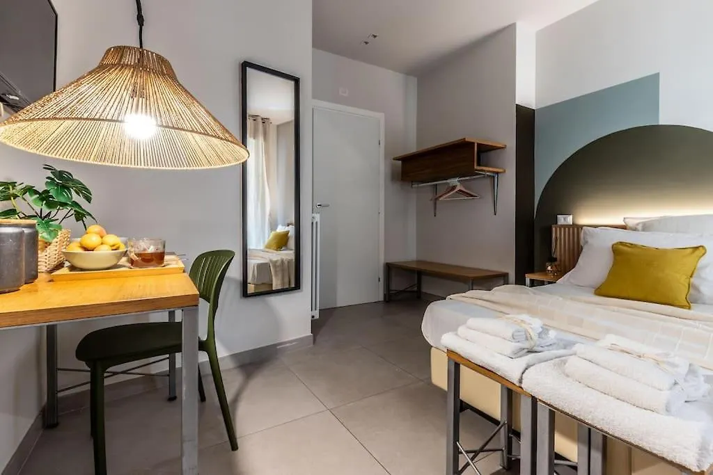 Dafne Room Un'Oasi Romana Per Coppie 0*, Rome Italy